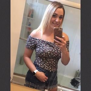 Meet your Posher, Kendra